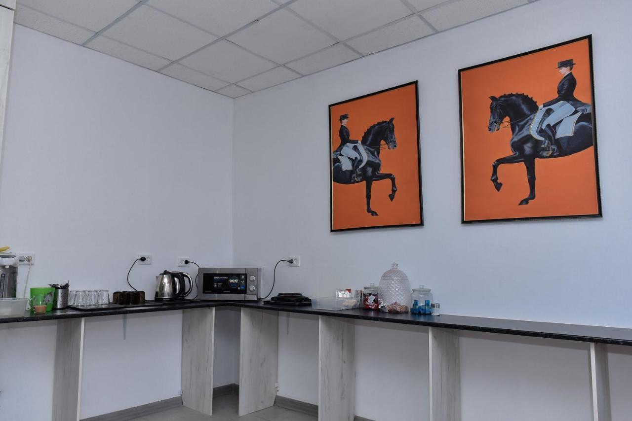 Hotel Fresh Aktobé Extérieur photo